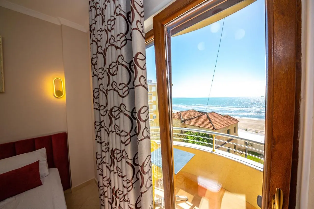 Hotel Vila Misiri Durres 3*,
